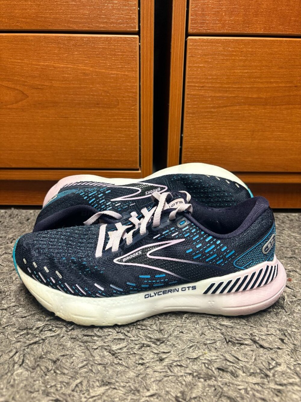 Women's Brooks Glycerin GTS 20, Peacoat/Ocean/Pastel Lilac, 8 B Medium US
